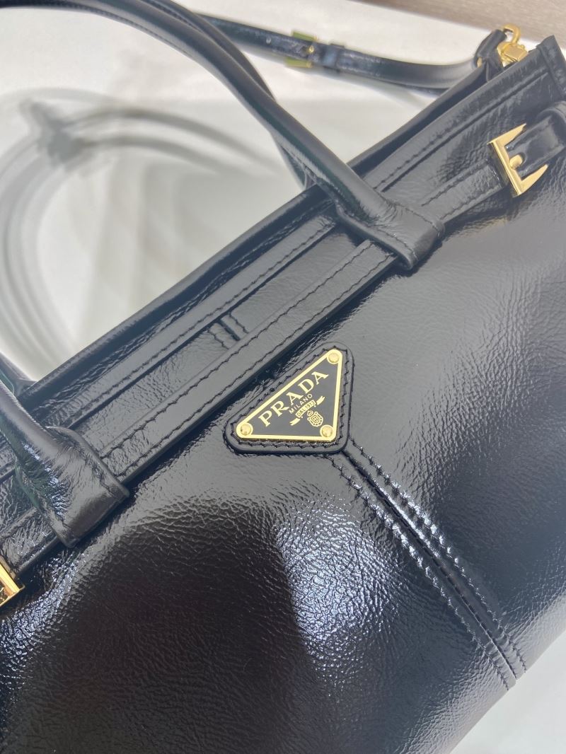 Pra*a top handle bags